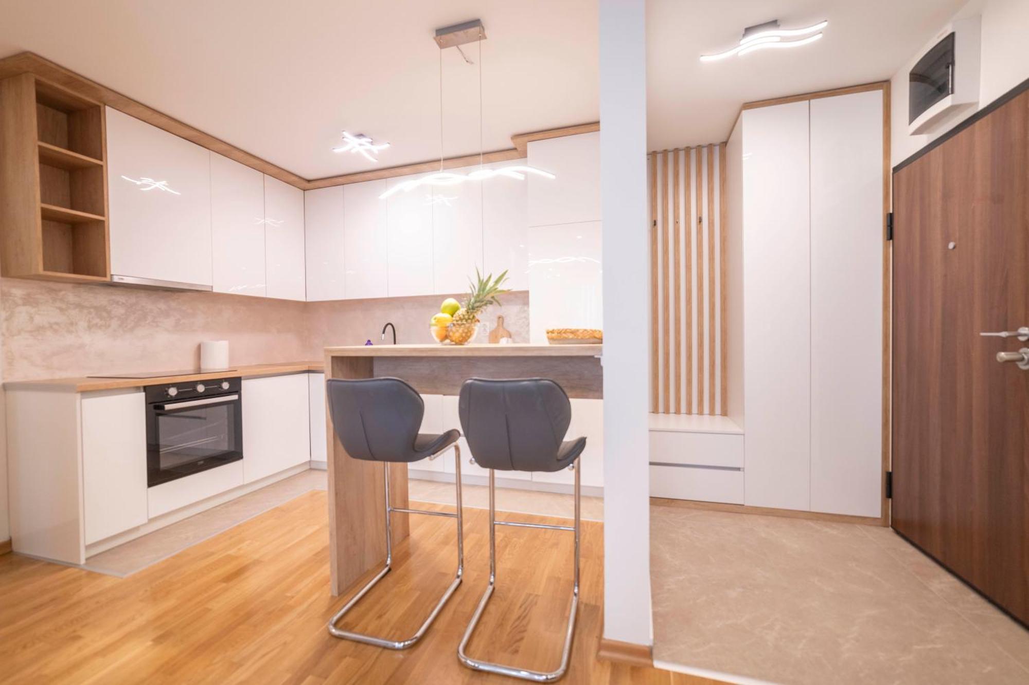 Apartment 5 Star Lukavica Luaran gambar
