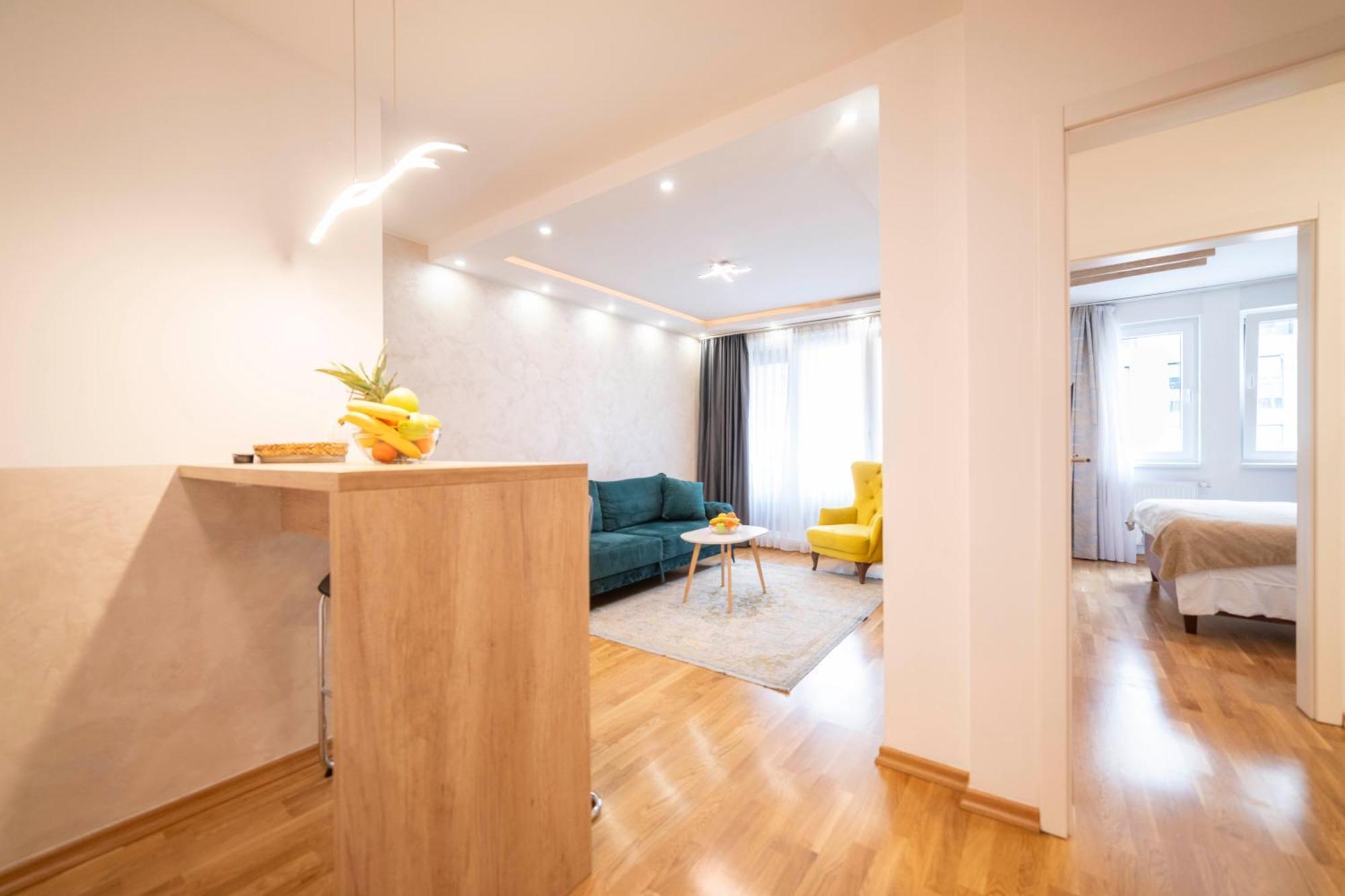 Apartment 5 Star Lukavica Luaran gambar