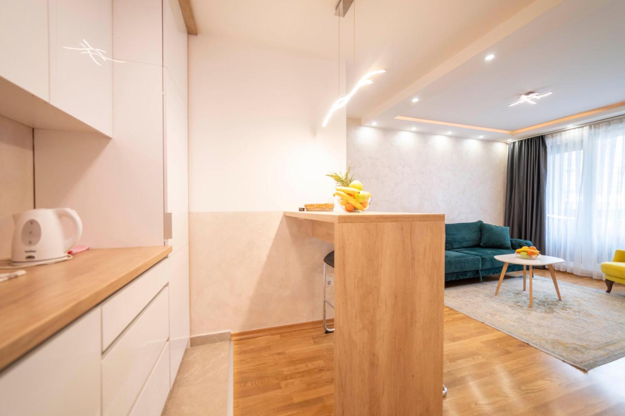 Apartment 5 Star Lukavica Luaran gambar